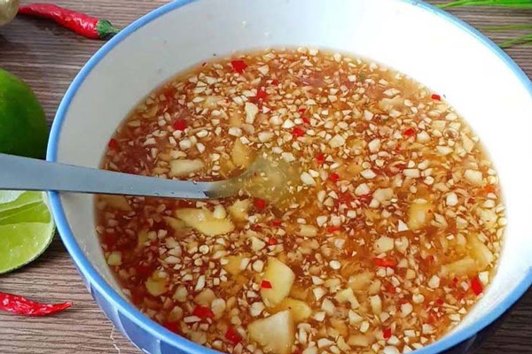 Các biến thể nước chấm