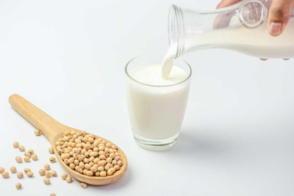sữa đậu nành kết hợp với nguyên liệu