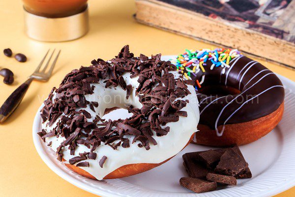 Bánh Doughnut