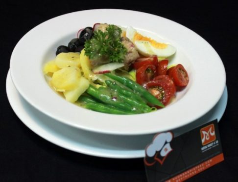 cách làm salad nicoise