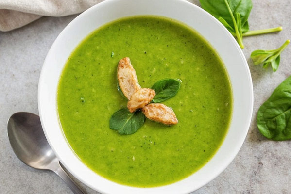 Lợi Ích Khi Ăn Súp Rau Bina