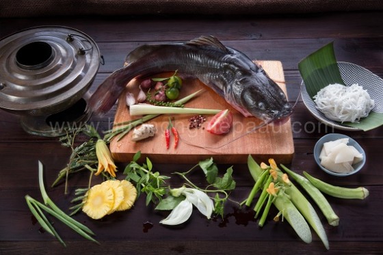 nguyên liệu nấu lẩu cá lăng măng chua