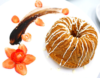 Mix fruit pound cake