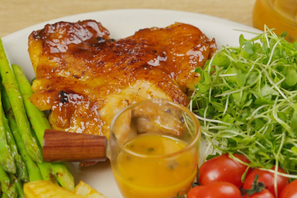 Gà xốt chanh dây ngon nhất khi dùng nóng