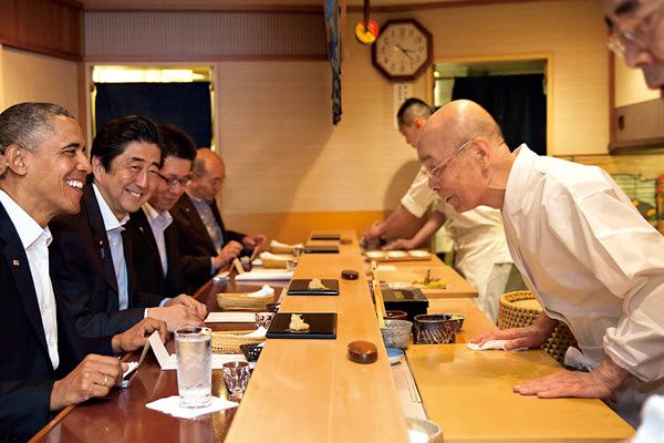 Đầu bếp Jiro Ono điều hành nhà hàng 3 sao 