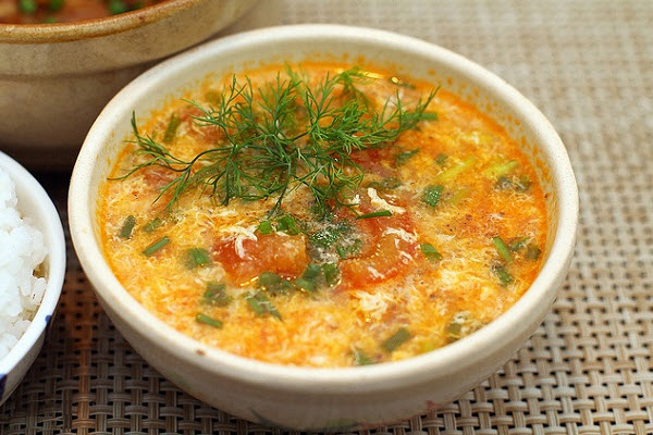 Hướng dẫn cách làm các món trứng cà chua thơm ngon