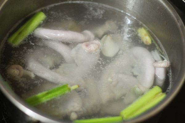 Tại Sao Lòng Non Xào Bị Đắng?