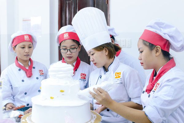 Học làm bánh kem cho người mới bắt đầu