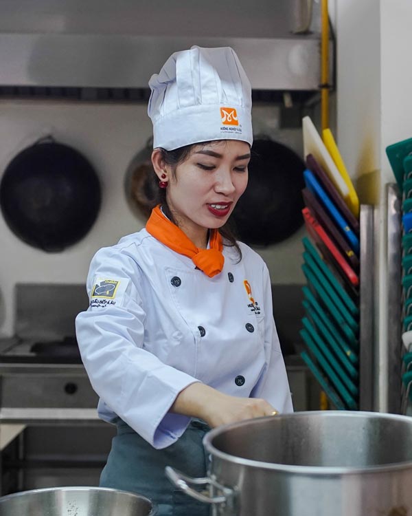 Trần Thu Huyền