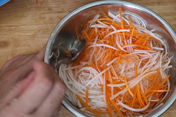 cách làm đồ chua ăn kèm