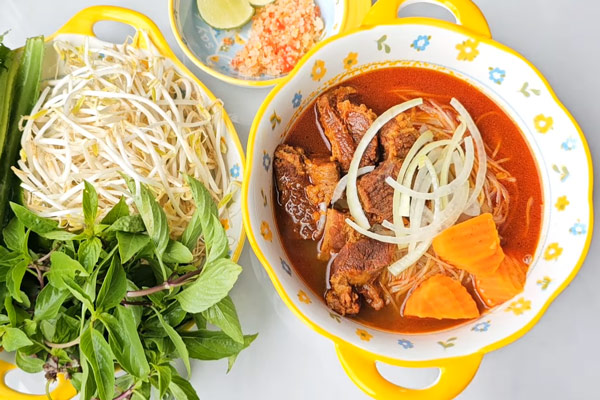 cách nấu hủ tiếu bò kho