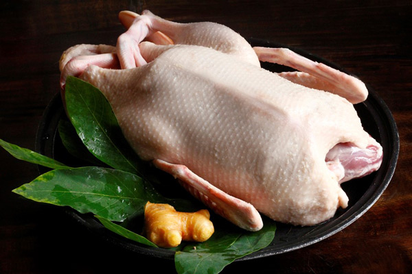 Cách Chọn Thịt Vịt Tươi Ngon
