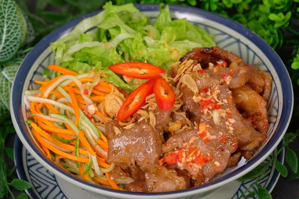 cách làm bún trộn đổi vị cho bữa cơm nhà