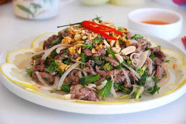 Bò Tái Chanh Là Gì?