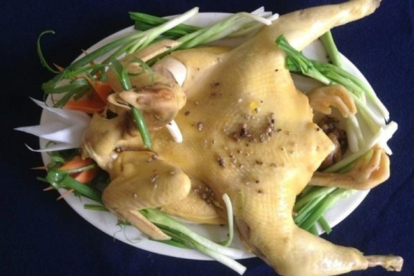 Gà hấp hành là phiên bản rất được ưa chuộng