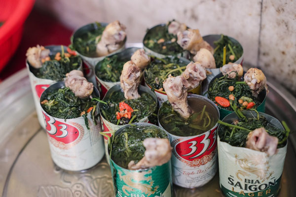 món mì gà tần ống lon