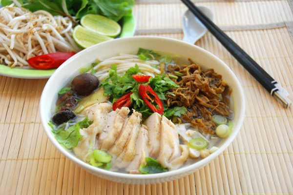 Bún ngan măng khô đậm vị hấp dẫn